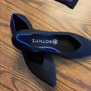 Rothy's Women's The Point Black Flats